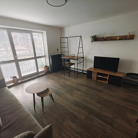 Apartman Opava S Parkovanim Exterior photo